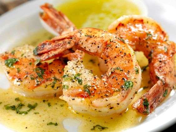 CAMARONES BLANCOS